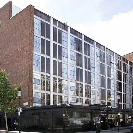 Premier Inn London Kensington